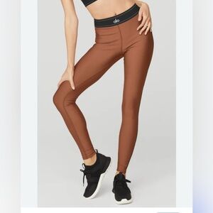 ALO Airlift High Waist Suit Up Legging rust